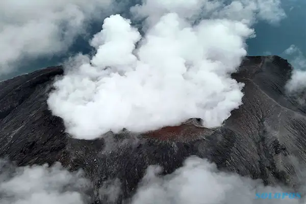 PVMBG Turunkan Status Gunung Ruang dari Level Awas ke Siaga