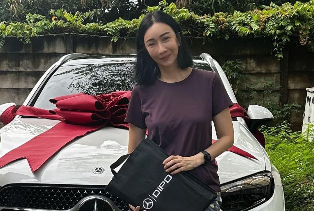 Pamer Mobil Mewah, Ibunda Livy Renata Tutup Kolom Komentar Instagram 