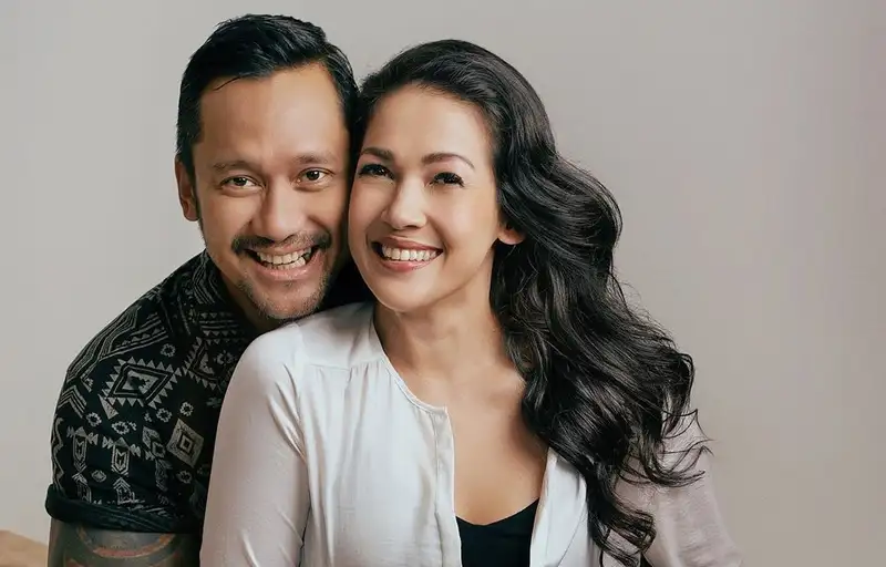 Pasangan Tora Sudiro dan Mieke Amalia Antusias Menyambut Kehadiran Cucu di Tahun Mendatang