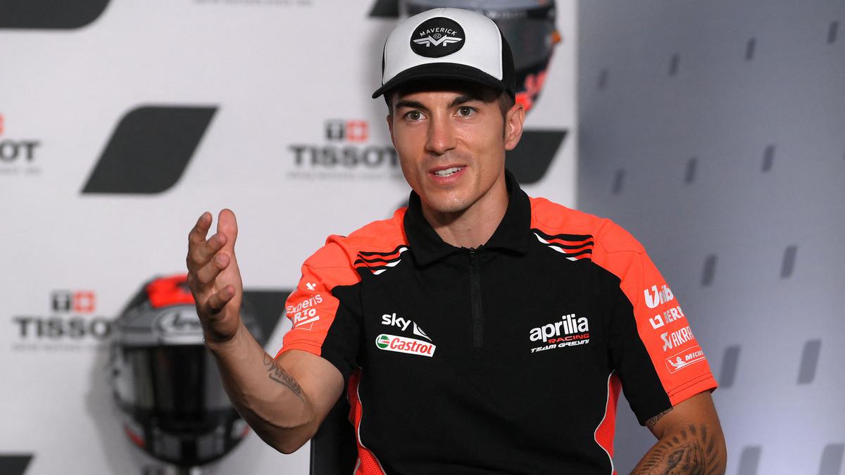 Pembalap MotoGP Maverick Vinales Kena Angin Mandalik Langsung Demam Cukurukuk dan Pinjam Dulu Seratus Bercyandaa