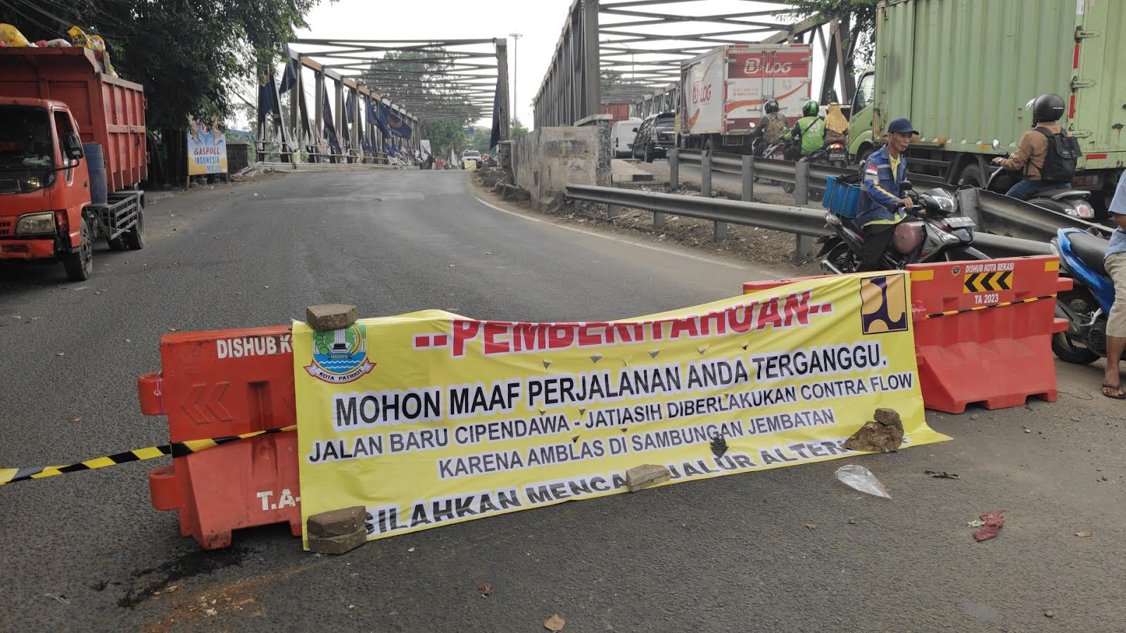 Pemkot Bekasi Tutup Sementara Jembatan Cipendawa Akibat Banyak Baut Hilang Dicuri