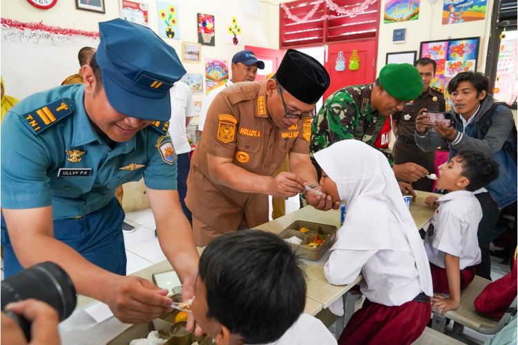 Pemkot Cilegon Luncurkan Program Makan Gratis Bagi Siswa Menggunakan Dana CSR