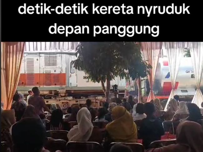 Pernikahan Viral Bikin Netizen Takjub, Ada Kereta Lewat Saat Resepsi Digelar