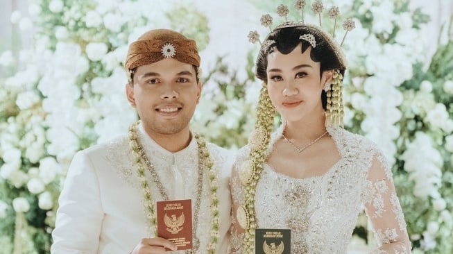 Pesan Krisdayanti untuk Pengantin Baru Aaliyah Massaid dan Thariq Halilintar Bikin Haru