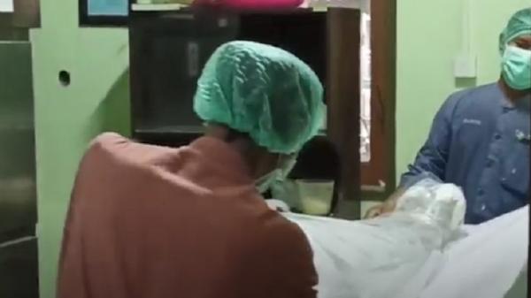 Pesilat Meninggal di Gresik Setelah Ambruk Ditendang Pelatih