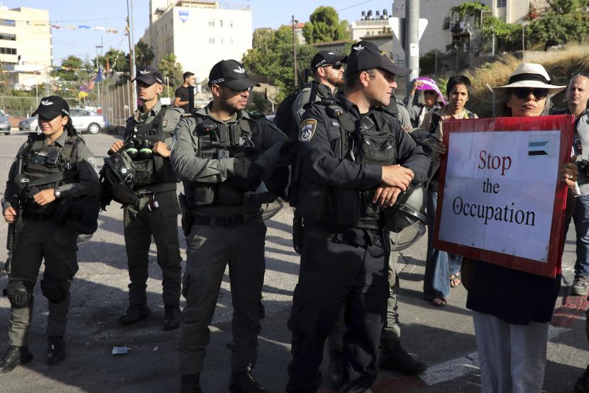Polisi Israel Bantah Capkan Logam Panas Bergambar Bintang Daud ke Pipi Warga Palestina