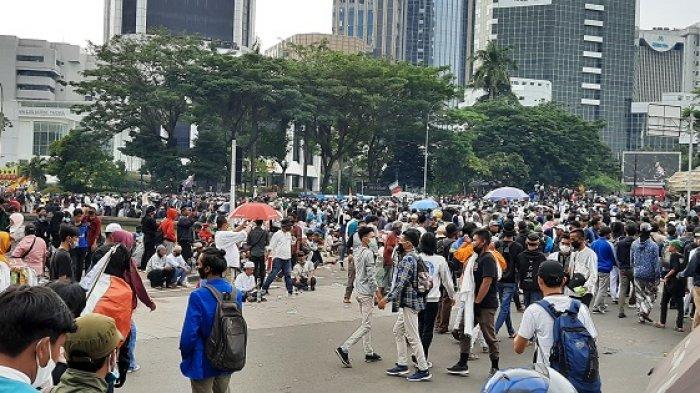 Polisi Siagakan Banyak Personel Untuk Amankan Aksi Bela Palestina di Sekitar Patung Arjuna Wijaya