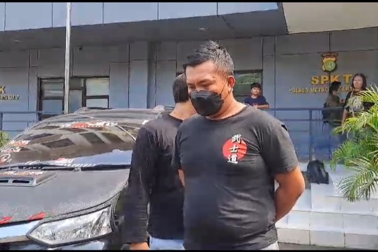Polisi Tangkap Sopir Grab Car Penganiaya Wanita di Jakbar