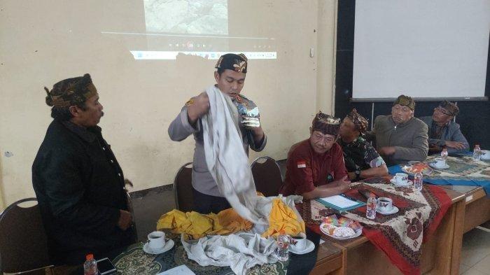 Polisi Ungkap Misteri Hilangnya Patung Ganesha di Bromo: Bukan Dicuri