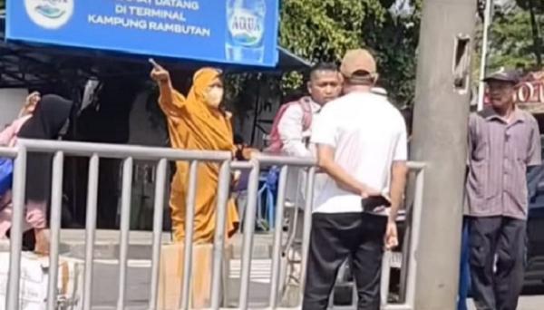Pria Disabilitas Diusir Oknum Sopir Saat Hendak Naik Taksi Online di Terminal Kampung Rambutan