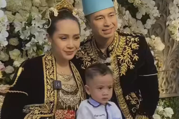 Raffi Ahmad Sedih tak Dapat Kejutan dari Nagita Slavina di Anniversary Pernikahan ke 9