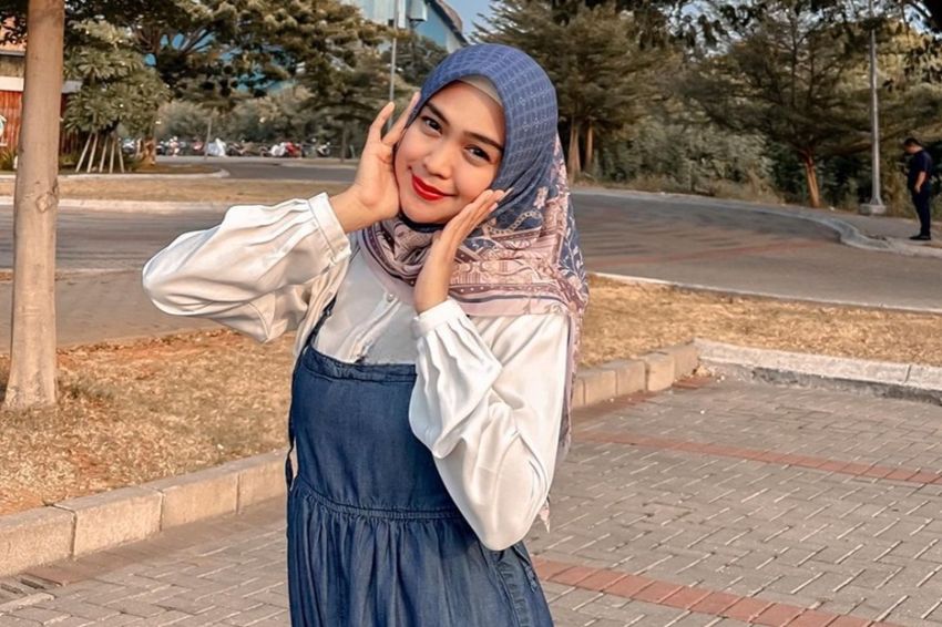Ria Ricis Dilarikan ke Rumah Sakit, Alami Keracunan Makanan