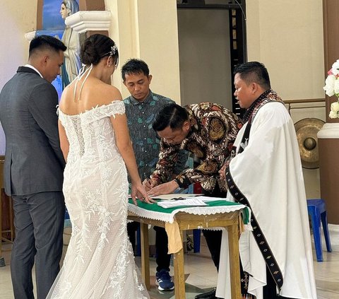 Richard Eliezer Resmi Menikah, Pemberkatan Digelar Sederhana