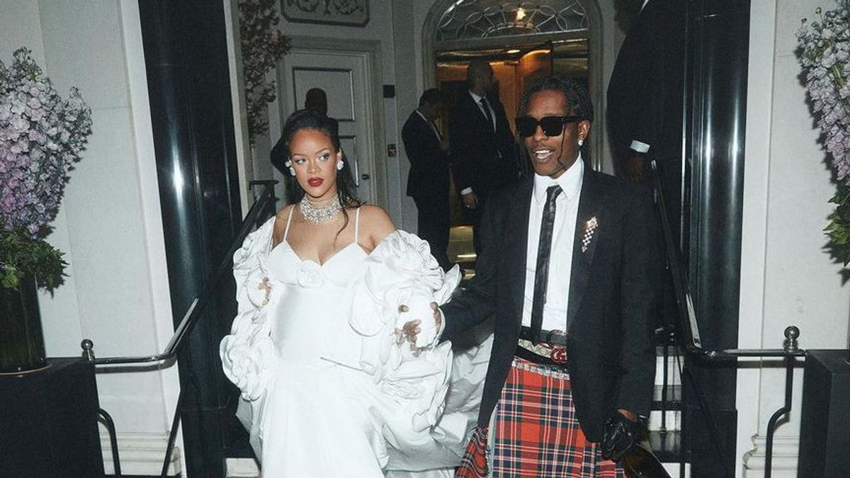 Rihanna dan A$AP Rocky menyambut anak kedua mereka, seorang bayi perempuan