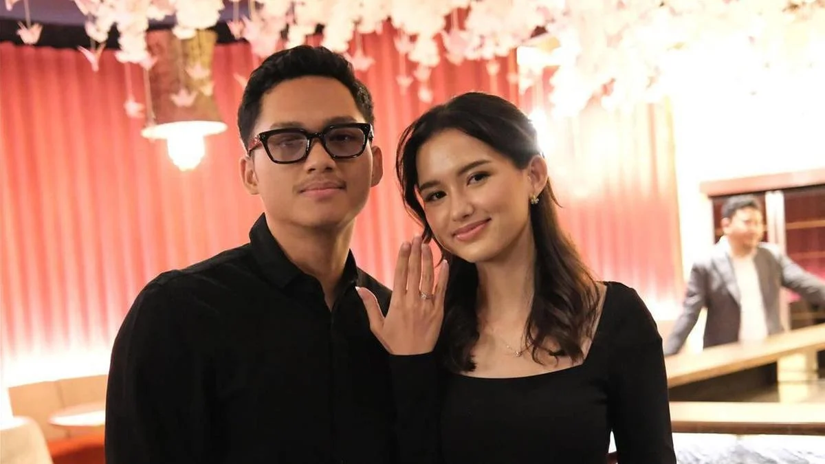 Sarah Menzel Dapat Izin Pindah Agama dan Menikah dengan Azriel Hermansyah Oleh Ibunda