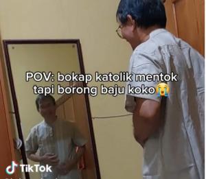 Setelah War Takjil, Nonis Pakai Mirip Baju Koko saat Ibadah Jumat Agung