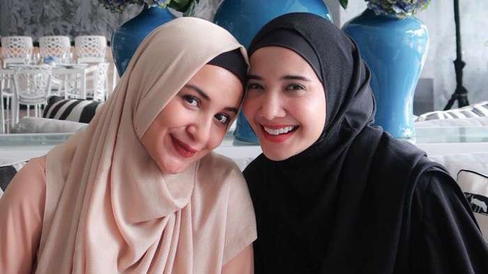 Shireen Sungkar Nangis Cerita Betapa Bahagianya Dia Saat Zaskia Sungkar Hamil