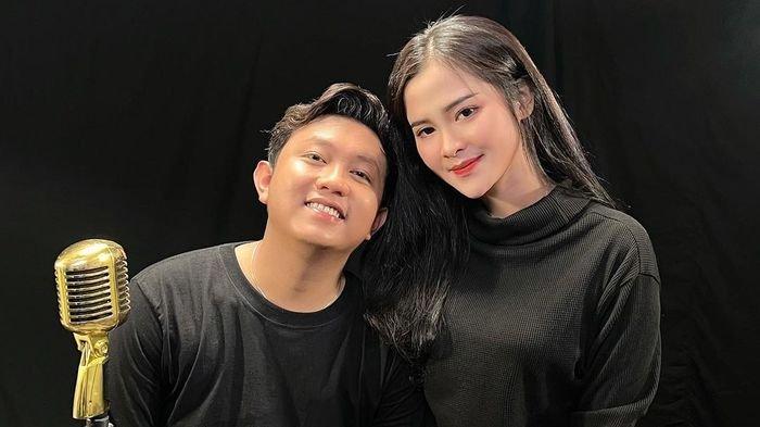 Sikap Denny Caknan Terhadap Bella Bonita Kembali Disorot hingga Disebut Pria Red Flags