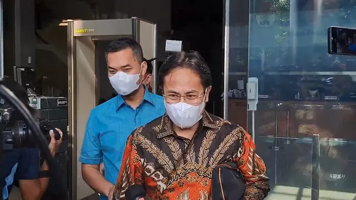 Suami Zaskia Gotik Penuhi Panggilan KPK Setelah 2 Kali Mangkir