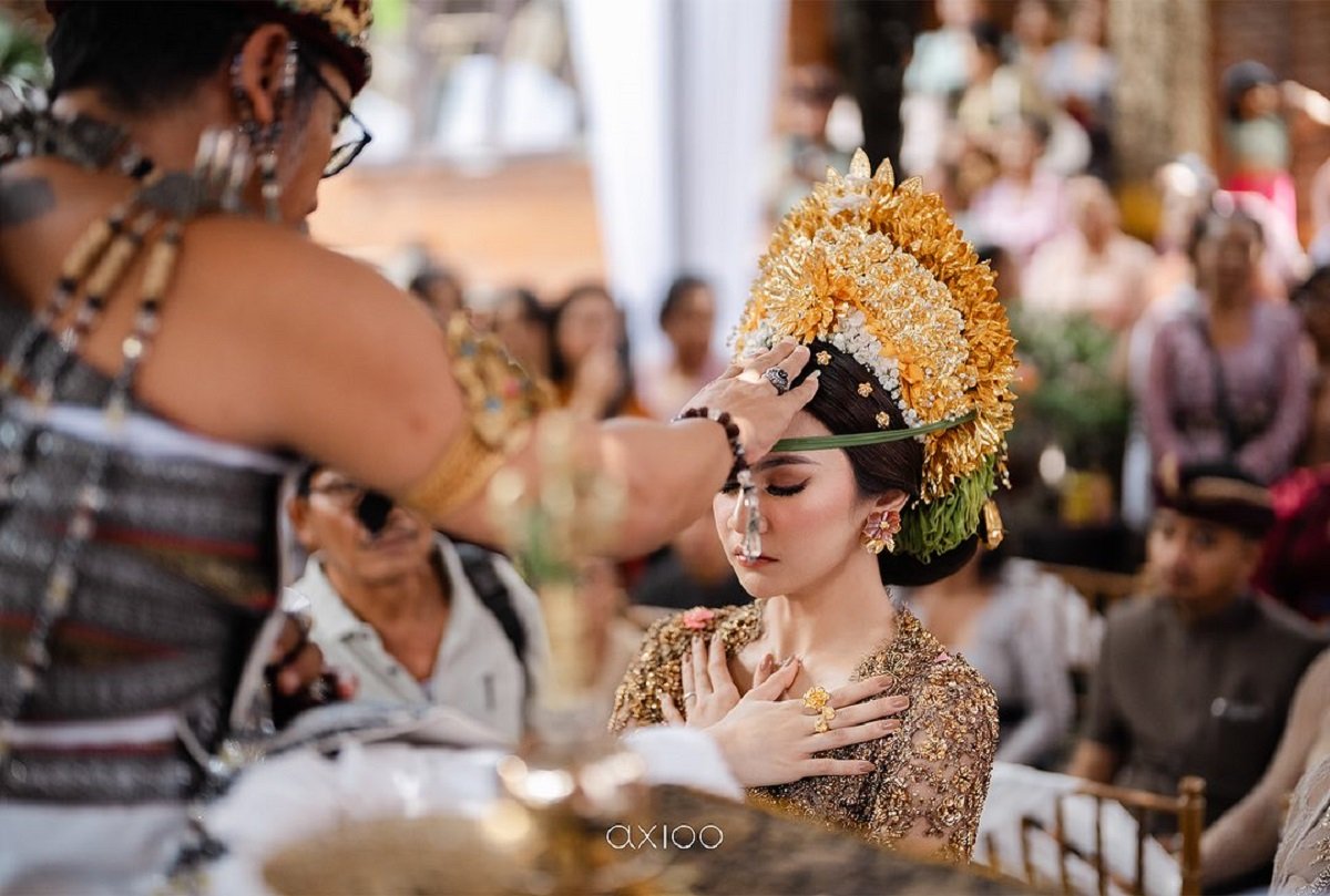 Sule Pastikan Mahalini Jadi Mualaf Sebelum Akad Nikah Berlangsung