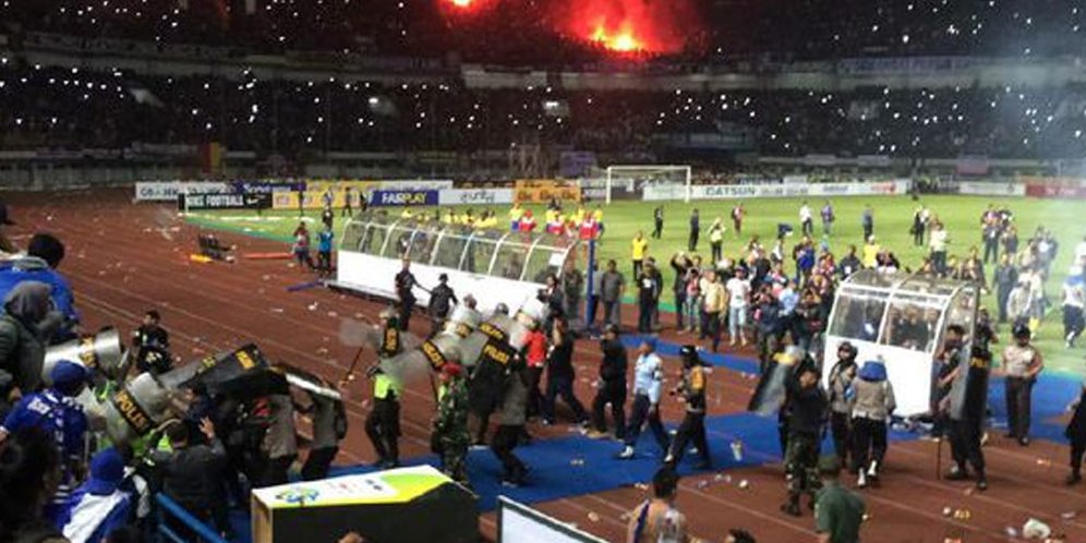 Tawuran Suporter Persija Jakarta Vs Persib Bandung Pecah di Ciracas