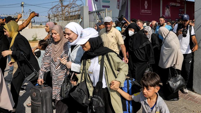 Tentara Israel Tembaki Wanita dan Anak Gaza yang Tengah Mengantre Roti