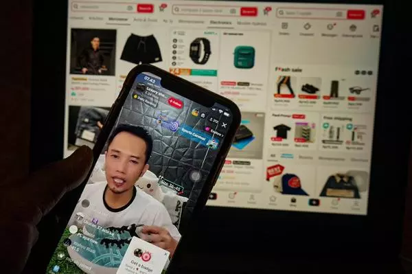 TikTok Shop Buka Lagi 10 November 2023