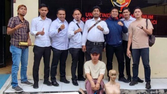 TikToker Popo Ditangkap Usai Video Masturbasi dengan Manekin Viral