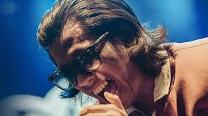 Tria The Changcuters Tumbang Saat di Panggung The Sounds Project, Sempat Mundur ke Belakang