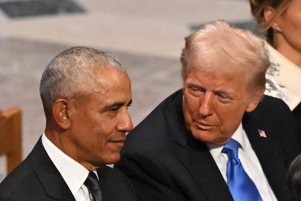 Trump Tuduh Obama Lakukan Pengkhianatan dalam Pemilu 2016
