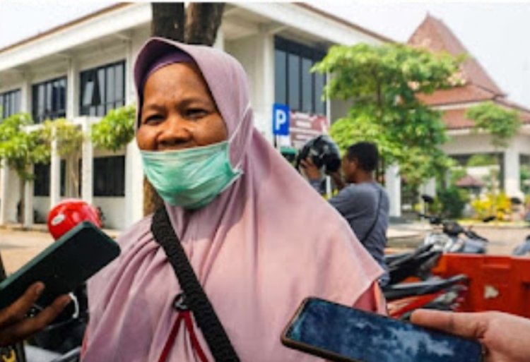 Usai Bebas dari Penjara, Masriah Penyiram Tinja Dituntut Ratusan Juta