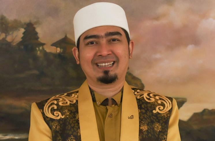 Ustadz Solmed Pamer Rumah Mewah Baru, Netizen: Pendakwah Komersil