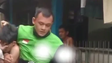 Viral Abang Ojol Ringkus Kurir Narkoba di Ciledug