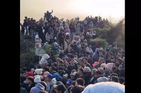 Viral Bukit Sikunir Dieng Penuh Lautan Manusia saat Long Weekend, Netizen: Gagal Estetik