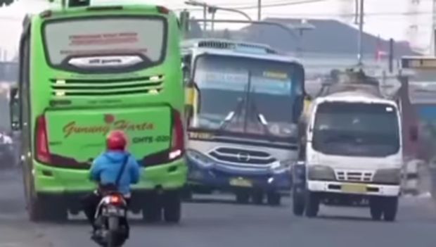 Viral Bus Sugeng Rahayu Ugal Ugalan Meski Sering Kecelakaan