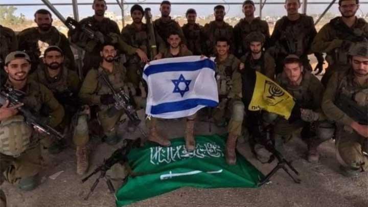 Viral  Foto Tentara Israel Injak Bendera Saudi Memicu Kecaman