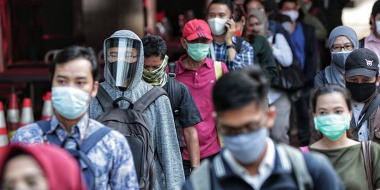 Viral Kabar Pakai Masker Wajib Lagi saat Kasus COVID Naik, Ini Klarifikasi Kemenkes