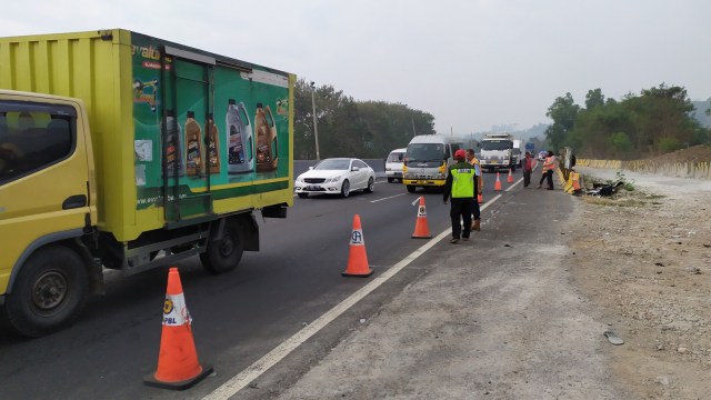 Viral Kecelakaan Beruntun di Tol Jagorawi gegara Anak Kecil Nyebrang