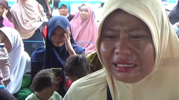 Viral Lomba Nangis Khusus Emak emak di Tegal, Begini Ceritanya