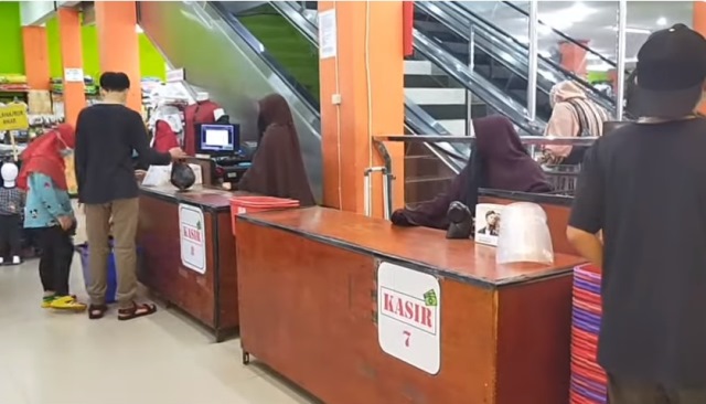 Viral Mall Sunnah Terbesar di Indonesia Semuanya Menjalankan Syariat Islam