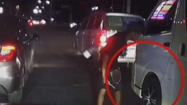 Viral Pengamen di Medan Tusuk Ban Mobil Pengendara saat Tak Diberi Uang