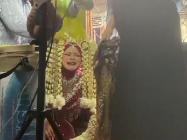 Viral Pengantin Wanita Kesurupan Bukan karena Adat Bikin MUA Panik di Kalsel