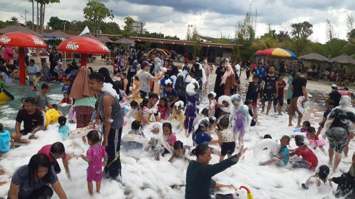 Viral Pengunjung Waterpark Lampung Membludak Selama Libur Lebaran