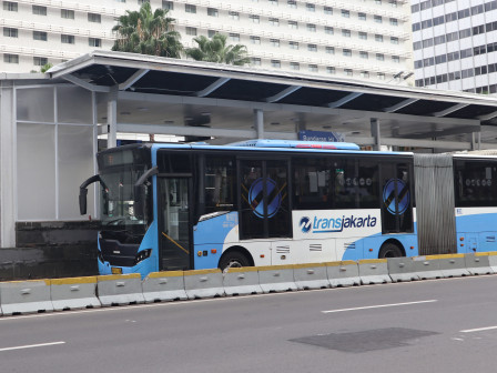 Viral Penumpang Tiba Tiba Dipukul Di Dalam Bus, Ini Kata Transjakarta