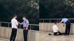 Viral Polisi China Larang Pria Salat di Lokasi Asian Games 2023