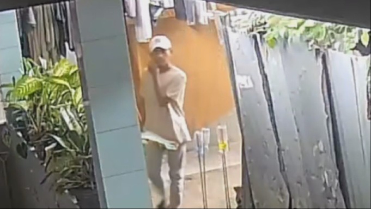 Viral Pria Curi Celana Dalam Wanita di Kota Tangsel, Pelaku Tertangkap CCTV 