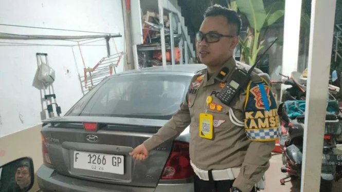 Viral Pria Lansia Berkendara Tidak Beraturan di Tol Ternyata Pensiunan Kolonel TNI 