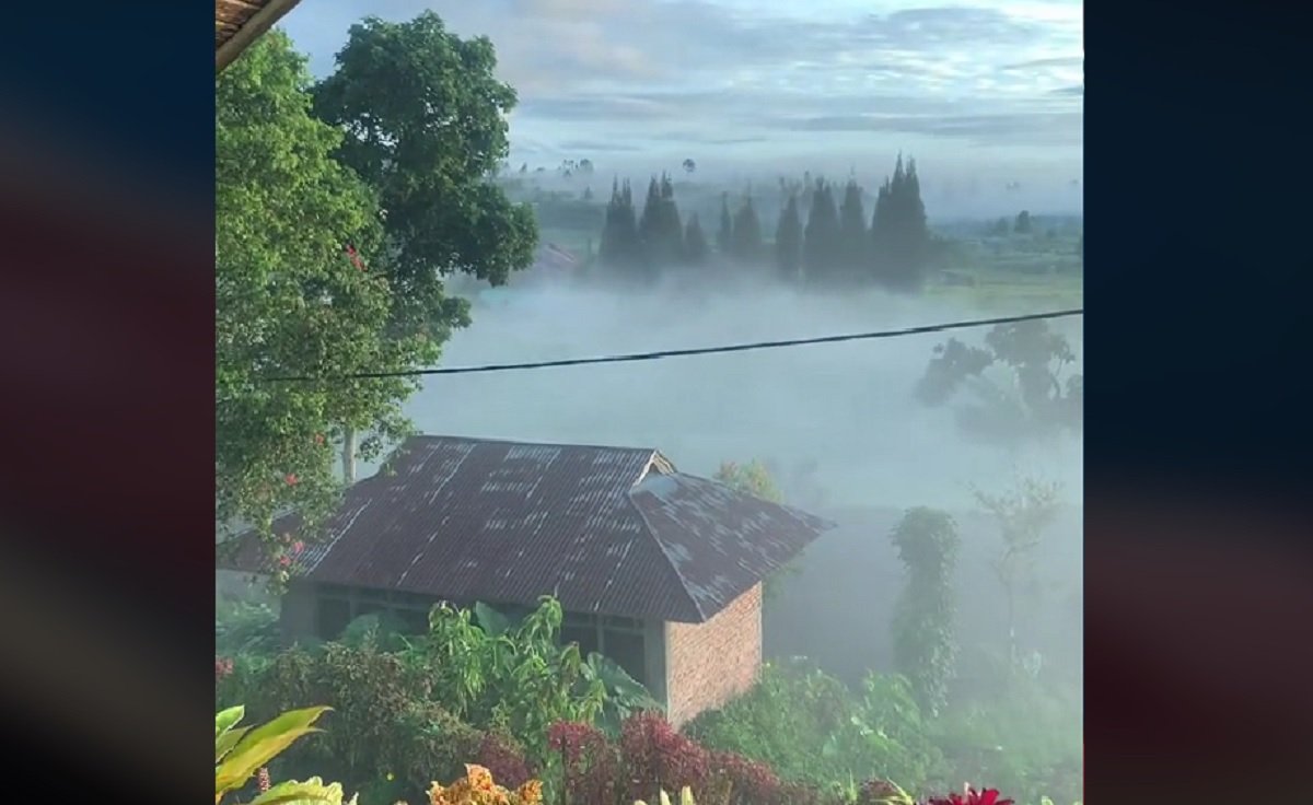 Viral Rumah Punya Pemandangan ala Negeri Dongeng, Netizen: Boleh Nginep Seumur Hidup