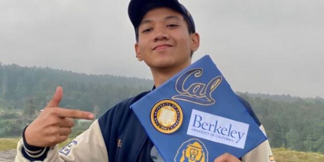 Viral Siswa SMAN 3 Semarang Ini Berhasil Diterima 21 Universitas Top Luar Negeri, Pilih UC Berkeley