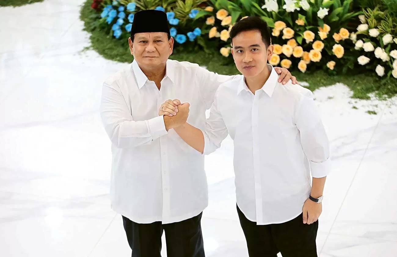 Viral Susunan Kabinet Pemerintahan Prabowo Gibran, Nama Luhut Hingga Sri Mulyani Tergantikan 